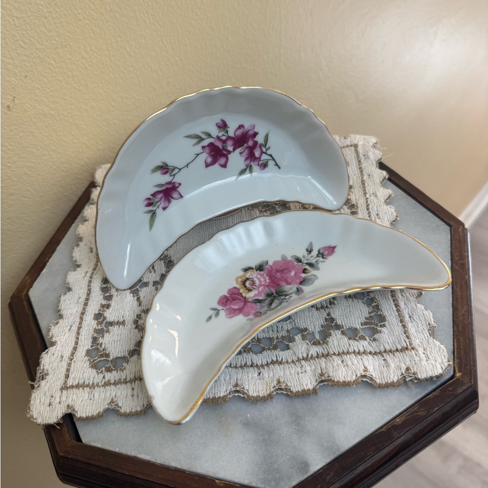 Source Unknown Floral Ceramic Dishes - Pink and Gold